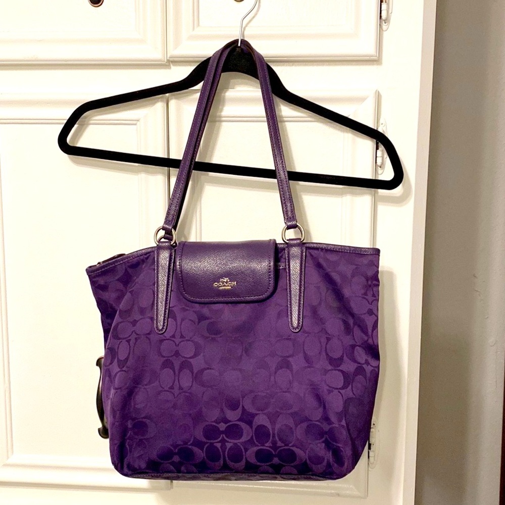 Coach Purse / Bag. Purple.